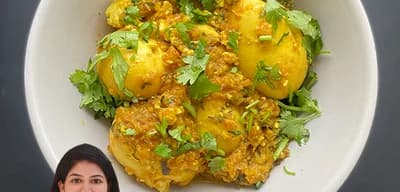 Andhra Style Egg Roast by Shivangi Dubey recipe