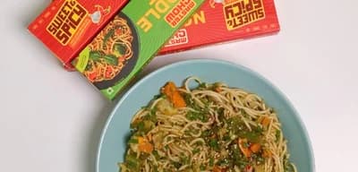 Noodles with MasterChow- Regular Onions recipe