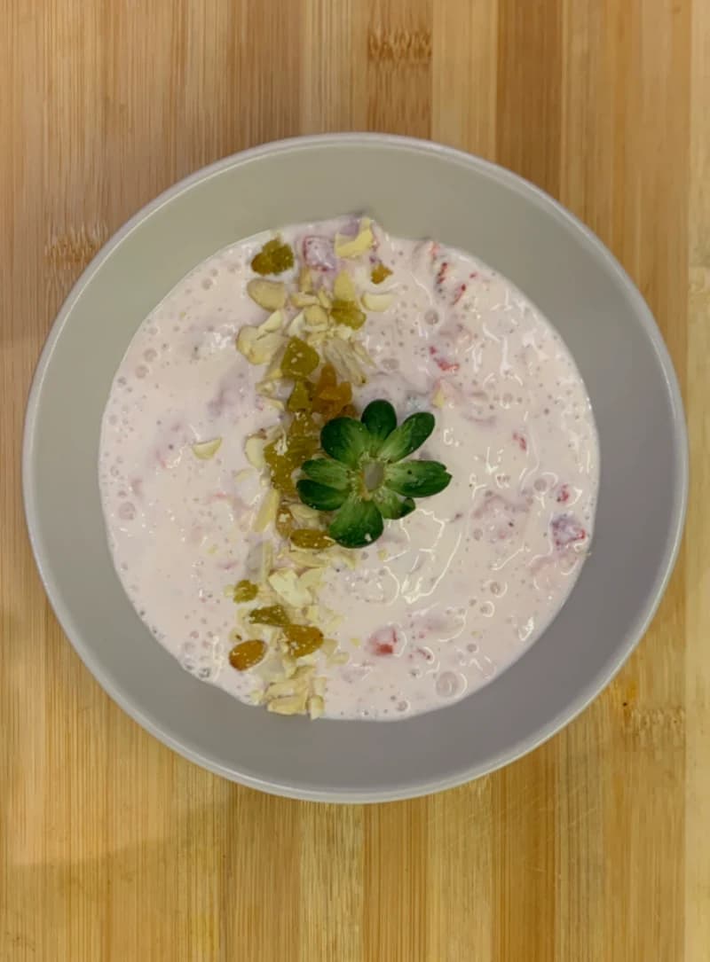 Strawberry Yogurt Bowl recipe