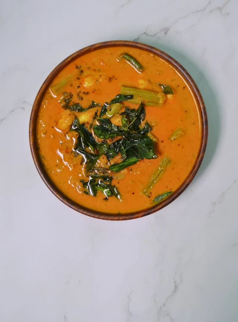 Chemmeen (Prawns) Theeyal recipe